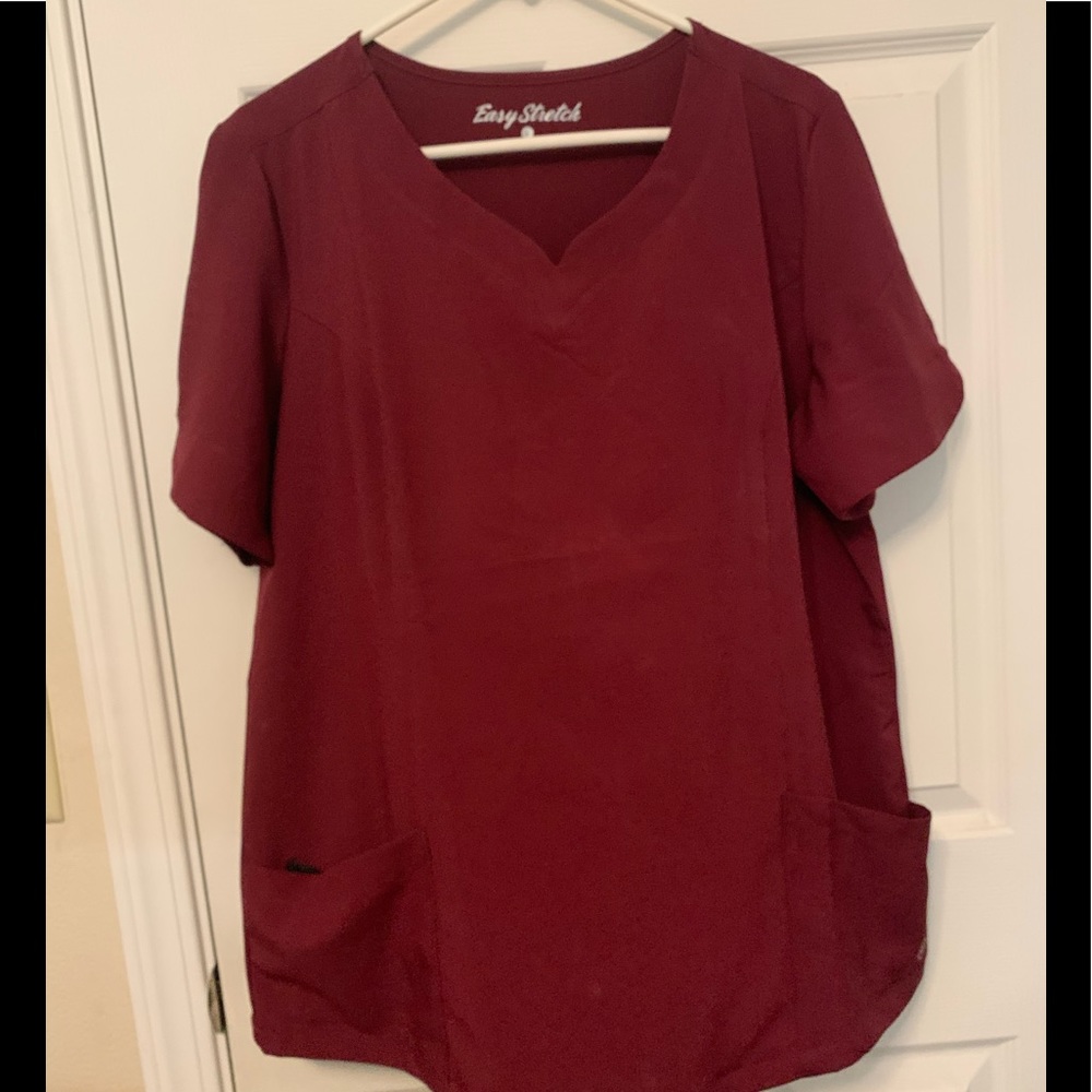 Uniform advantage butter soft scrub top